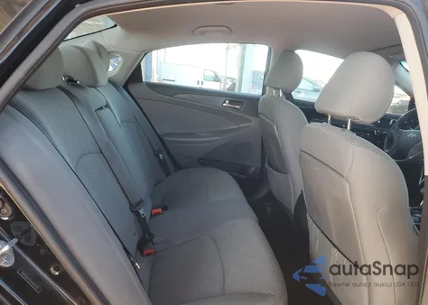 2013 Hyundai Sonata Gls z USA, uszkodzony, nr VIN 5NPEB4AC5DH591919